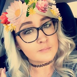 Meet your Posher, Alli